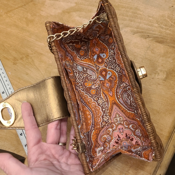 Woven Rattan Chain-Handle Shoulder Bag in Brown - Picture 5 of 5